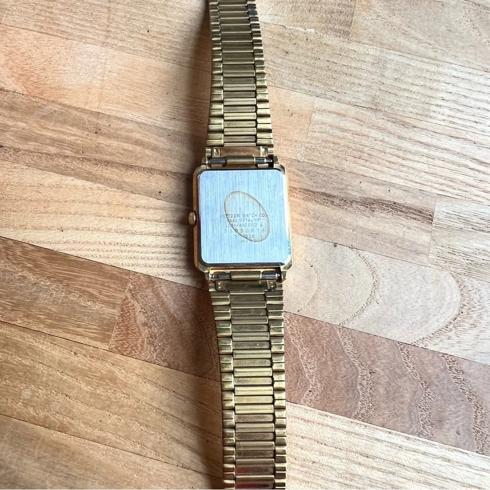 Citizen brand quartz